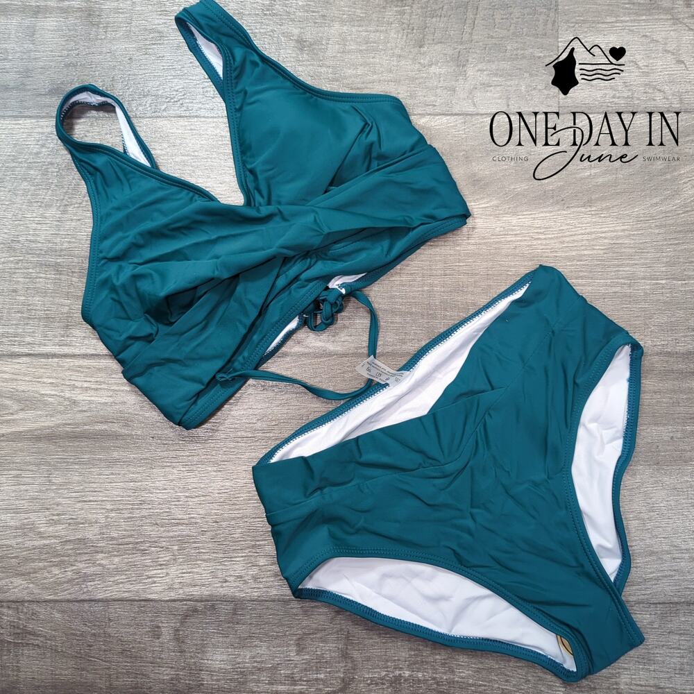 Limeeke Twist Front Lace Up Back Bikini Swimsuit Size S
